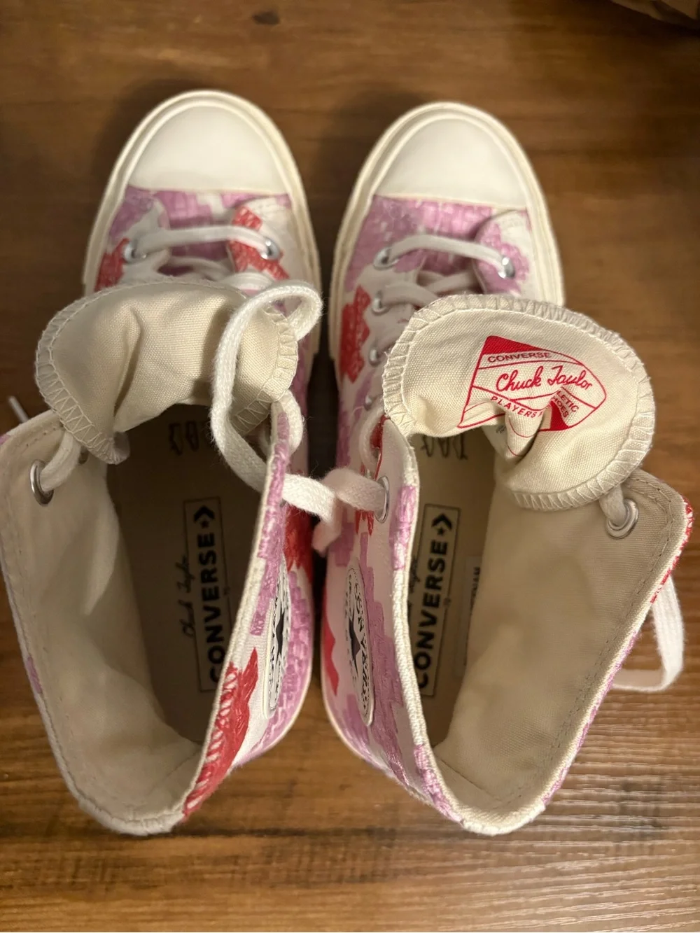 Converse Chuck 70 Bright Embroidery High-Top - Picture 8 of 9